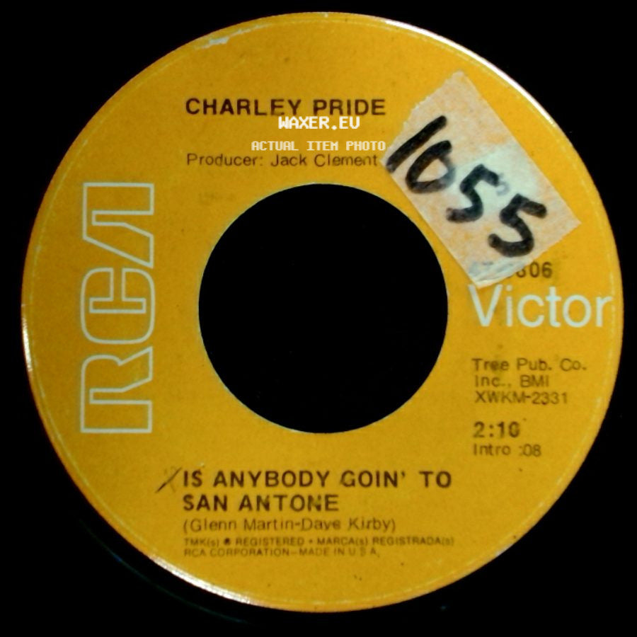 Charley Pride - Things Are Looking Up / Is Anybody Goin' To San Antone side B
