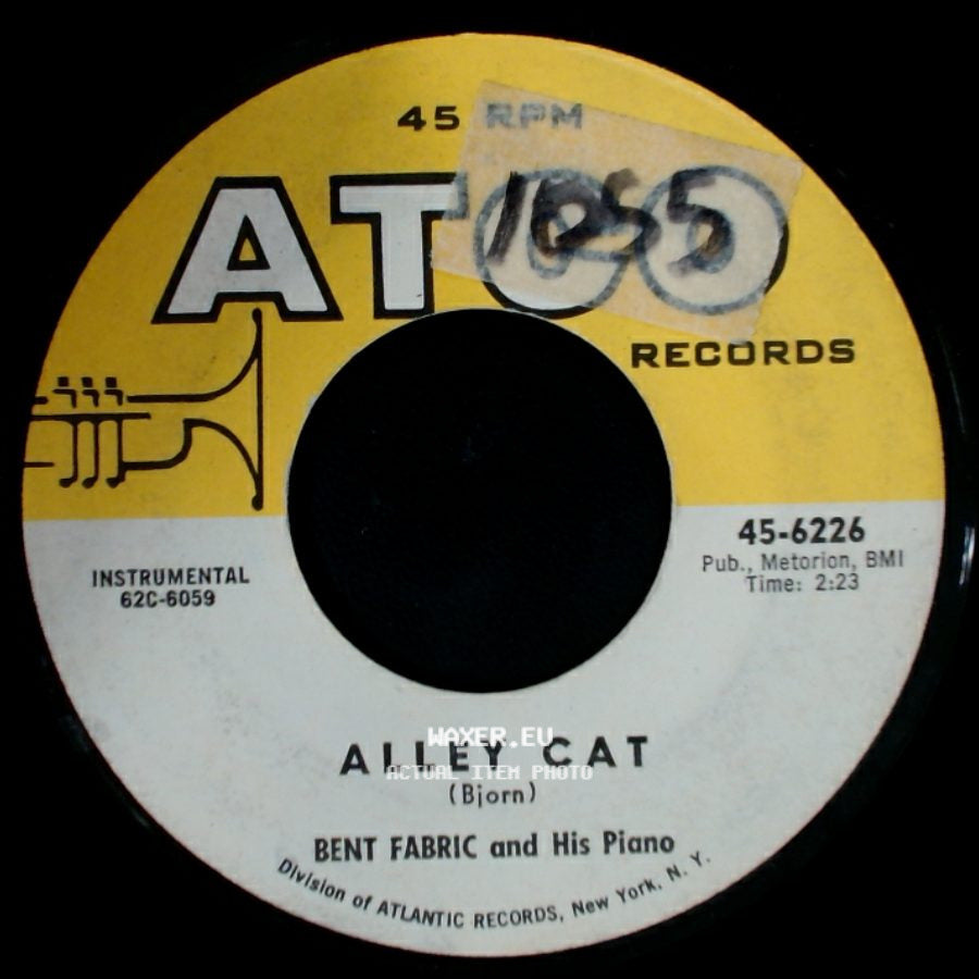 Bent Fabric And His Piano - Alley Cat / Markin' Time side A