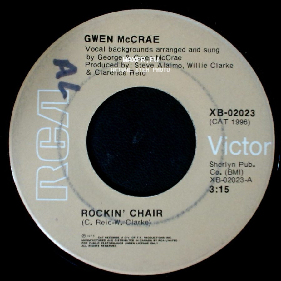 Gwen Mccrae - Rockin' Chair / It Keeps On Raining side A