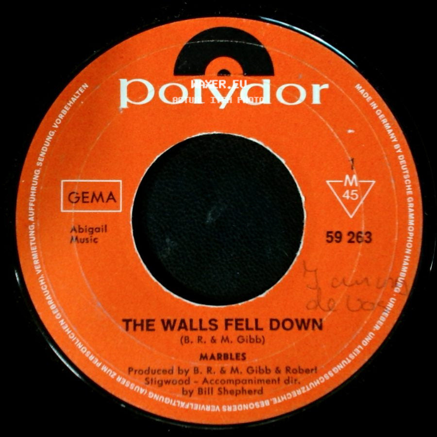 Marbles - Love You / The Walls Fell Down side B