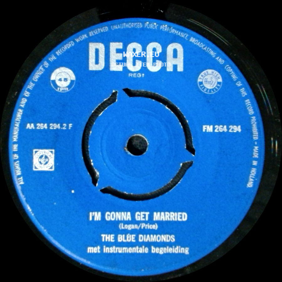 The Blue Diamonds - ('til) I Kissed You / I'm Gonna Get Married side B
