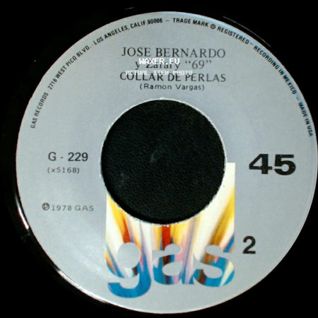 Jose Bernardo Y Zafary "69" - El Velorio / Collar De Perlas side B