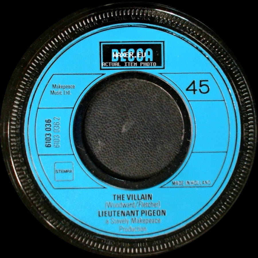 Lieutenant Pigeon - Mouldy Old Dough / The Villain side B