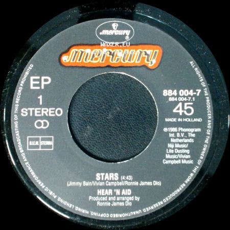 Hear 'n Aid - 4 1/2 Minute News / Stars side B