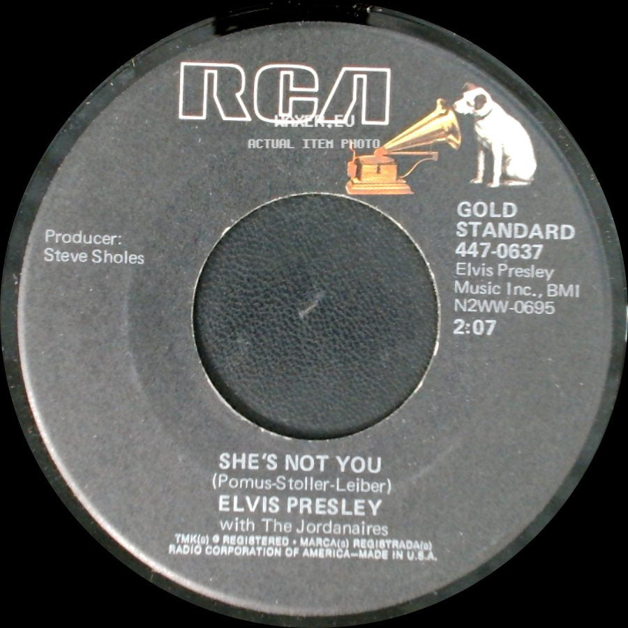 Elvis Presley - Just Tell Her Jim Said Hello / She's Not You side B
