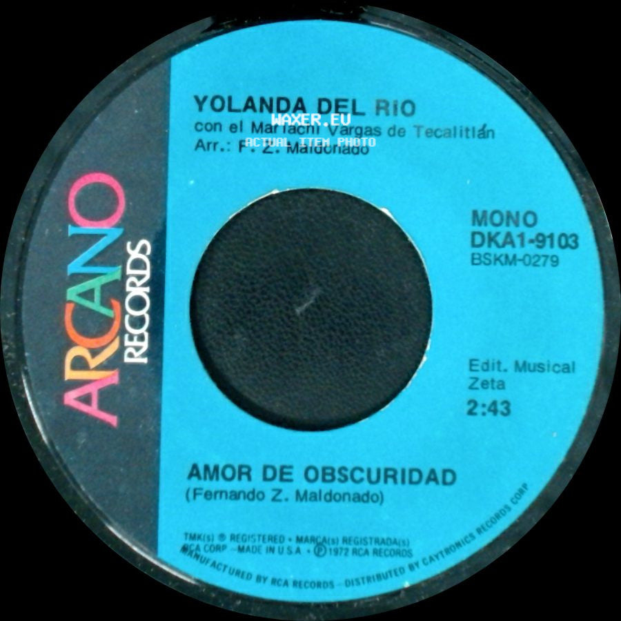 Yolanda Del Rio / Yolanda Del Rio Con El Mariachi Vargas De Tecalitlán - Amor De Obscuridad / Con Golpes De Pecho side A