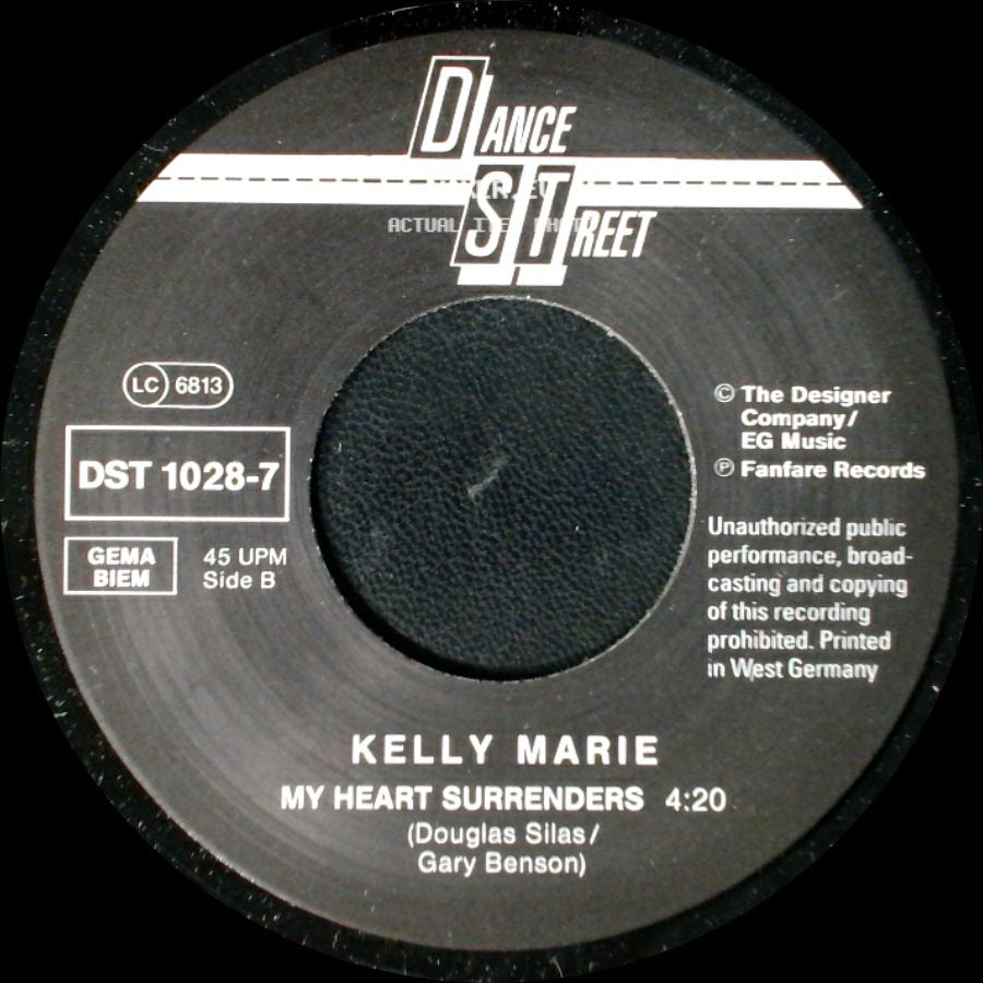 Kelly Marie - Feels Like I'm In Love 90 / My Heart Surrenders side B