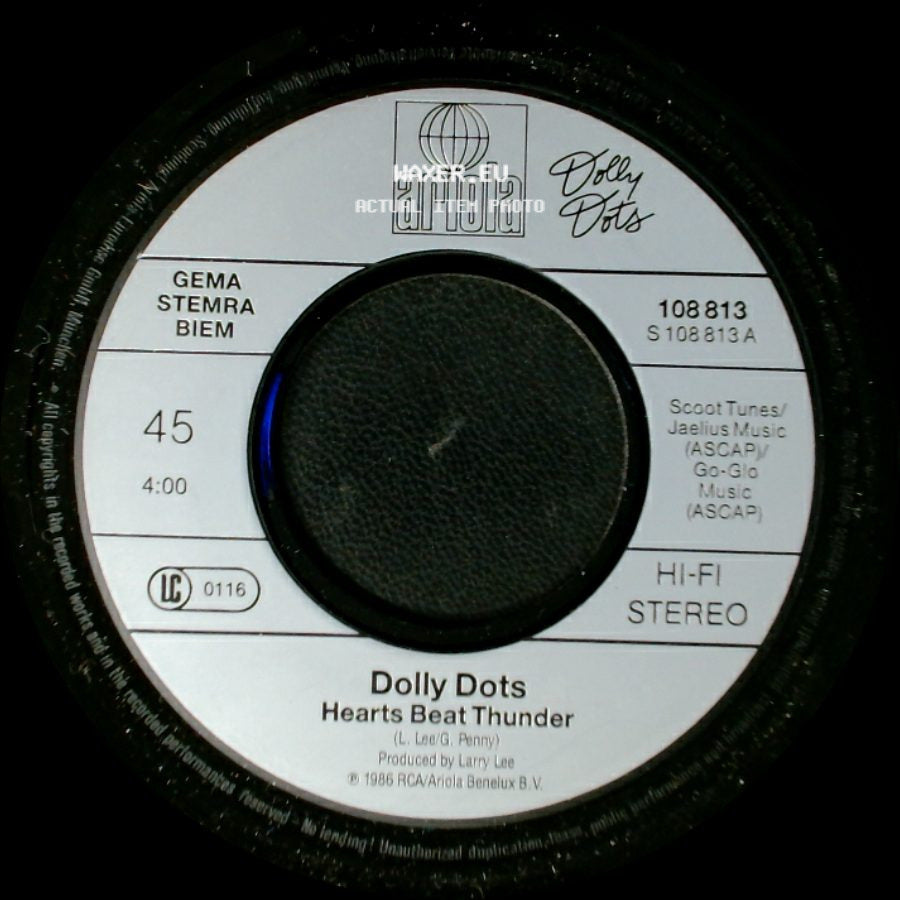 Dolly Dots - One In A Million / Hearts Beat Thunder side B