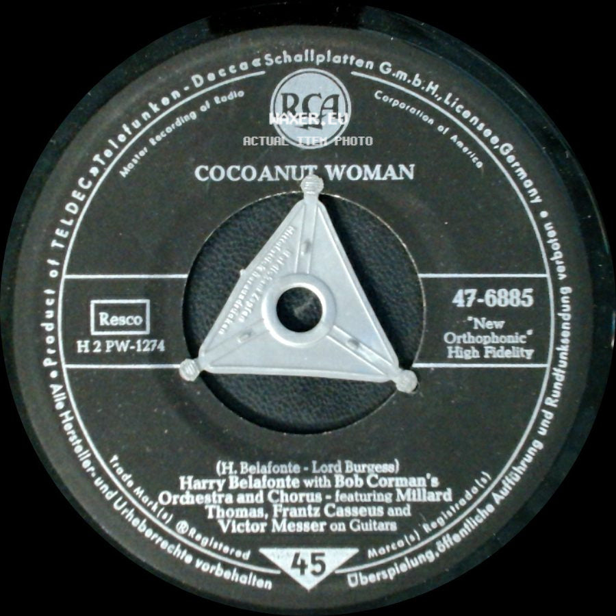 Harry Belafonte With Bob Corman's Orchestra And Chorus - Cocoanut Woman / Island In The Sun side A