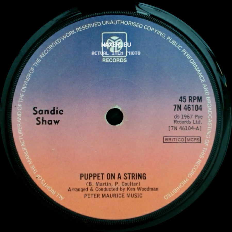 Sandie Shaw - Puppet On A String / Girl Don't Come side A