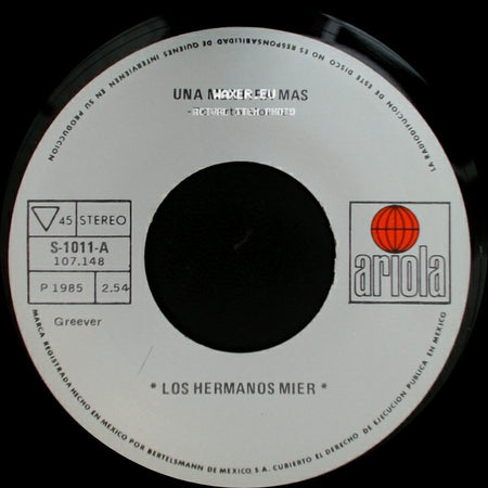 Los Hermanos Mier - Poquito A Poquito / Una Mentira Mas side B