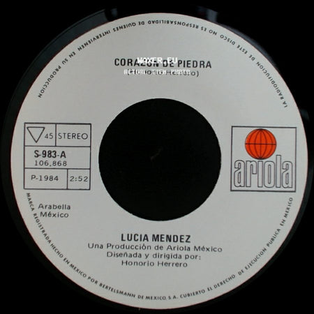Lucia Mendez - La Luna De Cancun / Corazon De Piedra side B