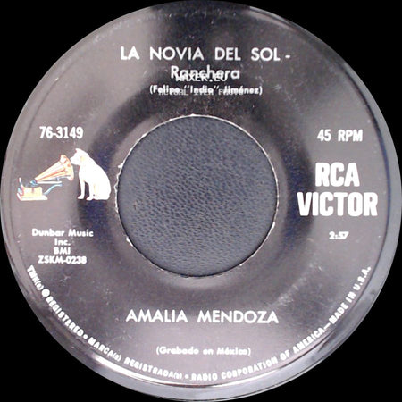 Amalia Mendoza - Caras Vemos - Ranchera / La Novia Del Sol - Ranchera side B