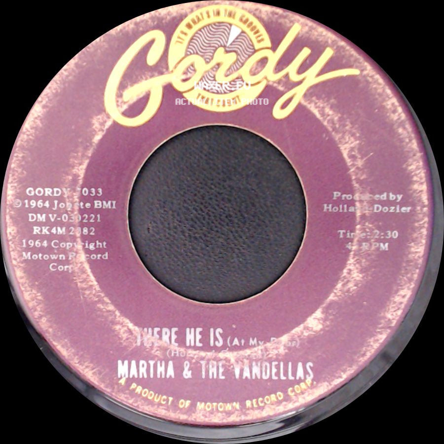 Martha & The Vandellas - Dancing In The Street / Where He Is (At My Door) side B