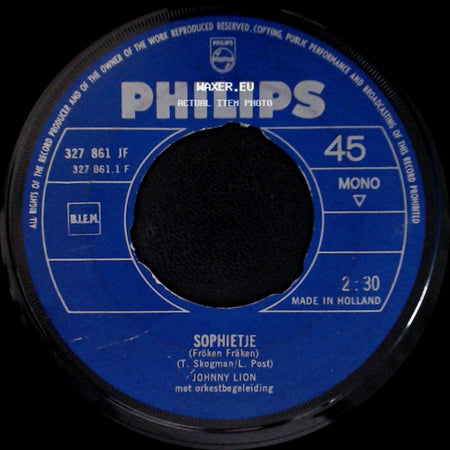 Johnny Lion - Sophietje (Fröken Fräken) / Jij Laat Me Koud (Count Me In) side A
