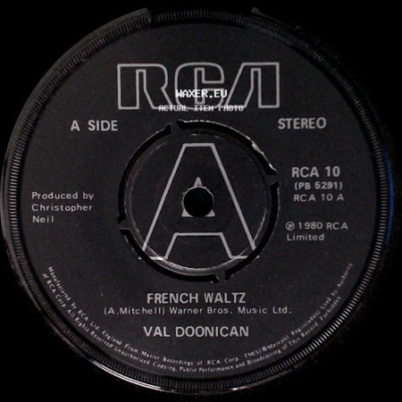 Val Doonican - French Waltz / Follow Me side A