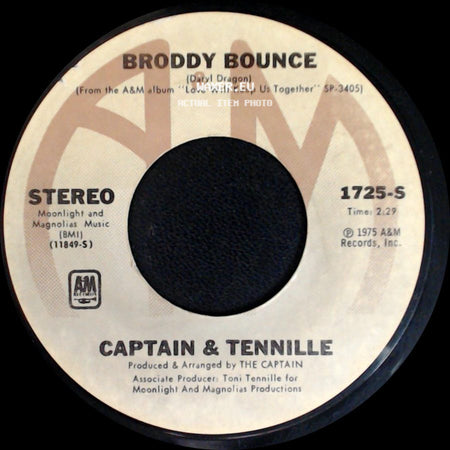 Captain & Tennille - The Way I Want To Touch You / Broddy Bounce side B