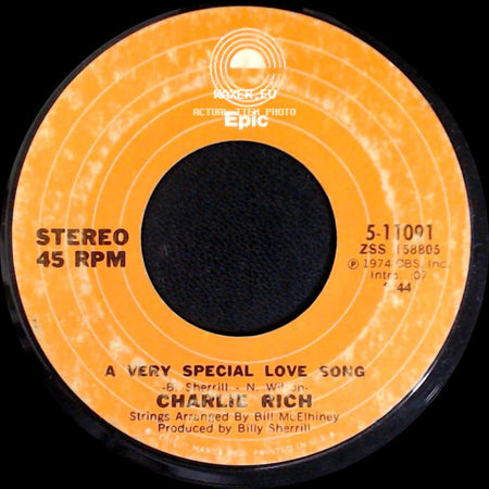 Charlie Rich - A Very Special Love Song / I Can't Even Drink It Away side A