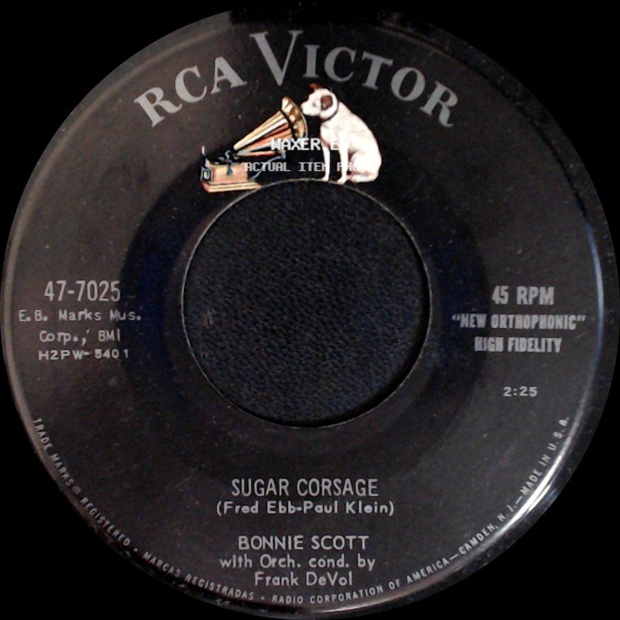 Bonnie Scott - Sugar Corsage / I Can't Believe That You're In Love With Me side A