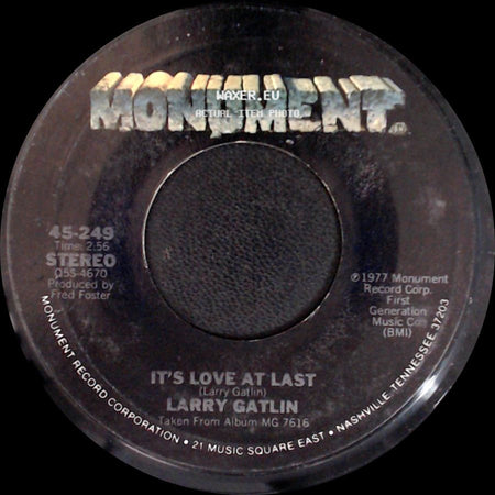 Larry Gatlin - It's Love At Last / Night Time Magic side A