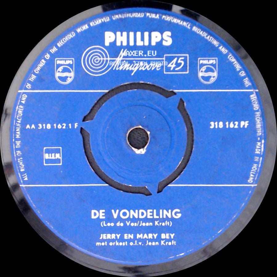 Jerry En Mary Bey - De Vondeling / Vergelding side A