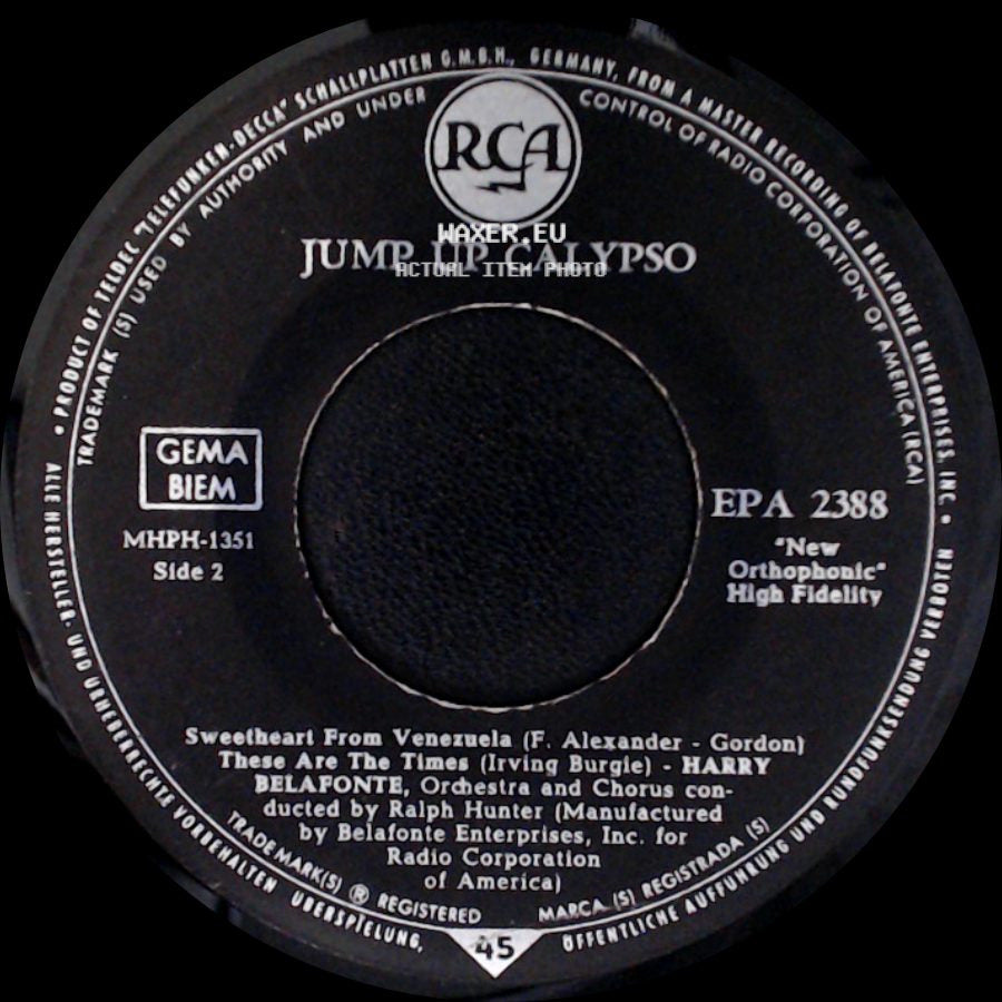 Harry Belafonte - Kingston Market / Gloria / Sweetheart From Venezuela / These Are The Times side B