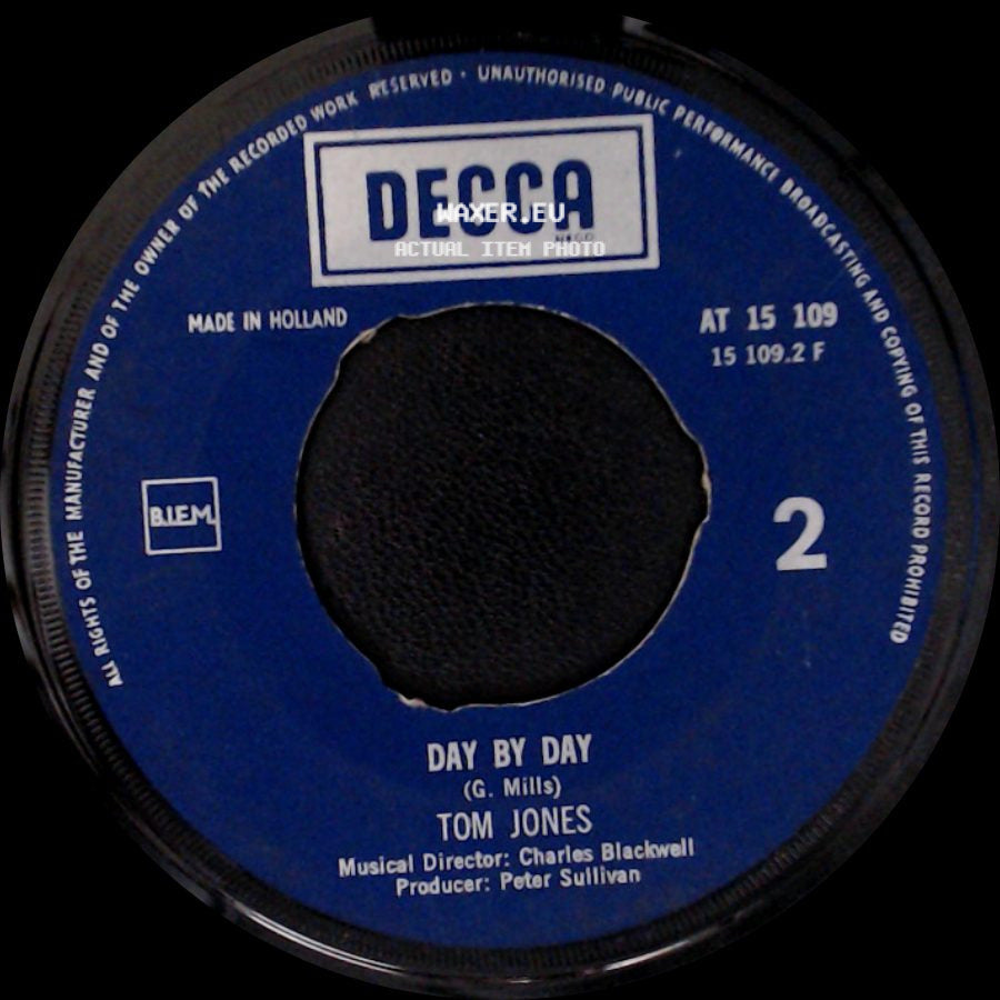 Tom Jones - Help Yourself / Day By Day side B