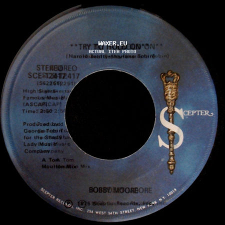 Bobby Moore - Try To Hold On / Try To Hold On (Disco Version) side A