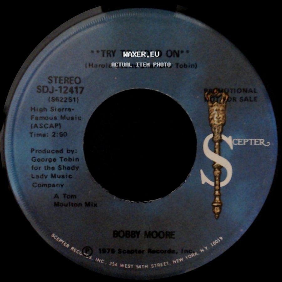 Bobby Moore - Try To Hold On / Try To Hold On (Disco Version) side A