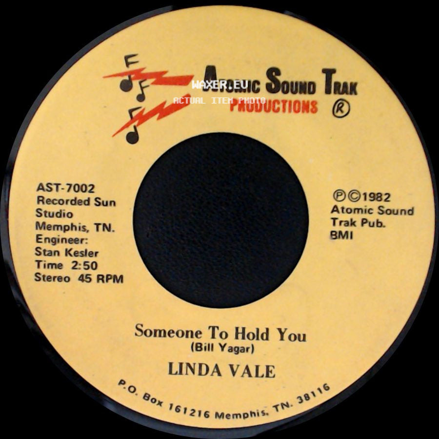 Linda Vale - Someone To Hold You / The Love Of My Life side A