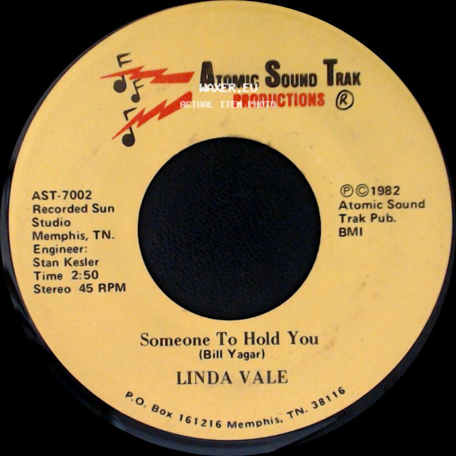 Linda Vale - The Love Of My Life / Someone To Hold You side B