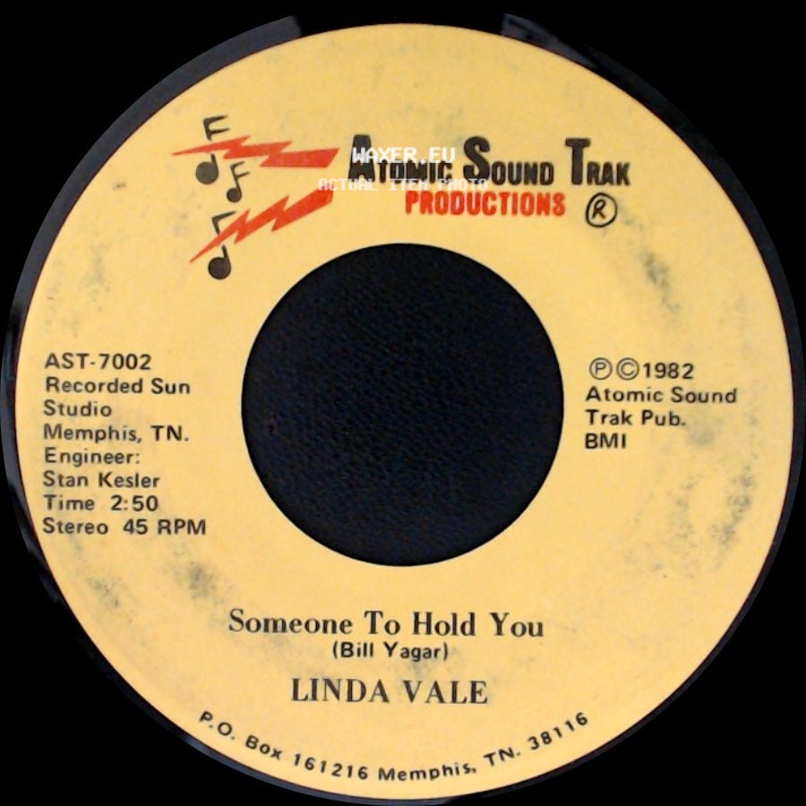 Linda Vale - The Love Of My Life / Someone To Hold You side B