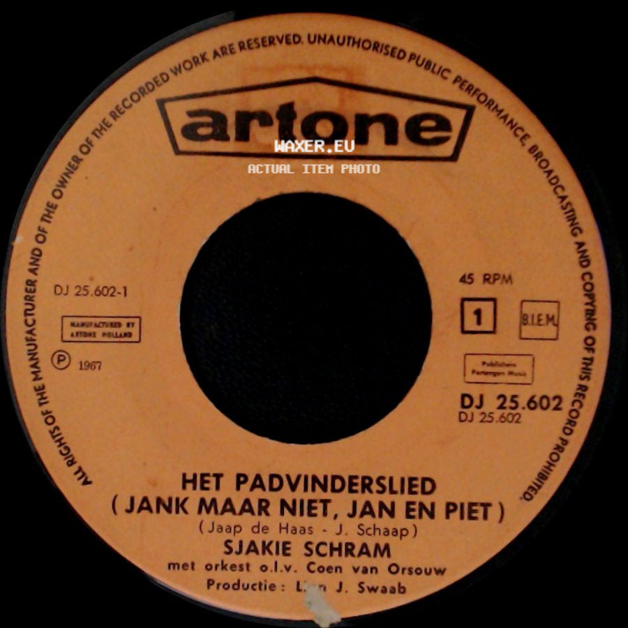 Sjakie Schram - Het Padvinderslied (Jank Maar Niet, Jan En Piet) / Dat Doen We!! side A