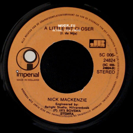 Nick Mackenzie - One Is One / A Little Bit Closer side B
