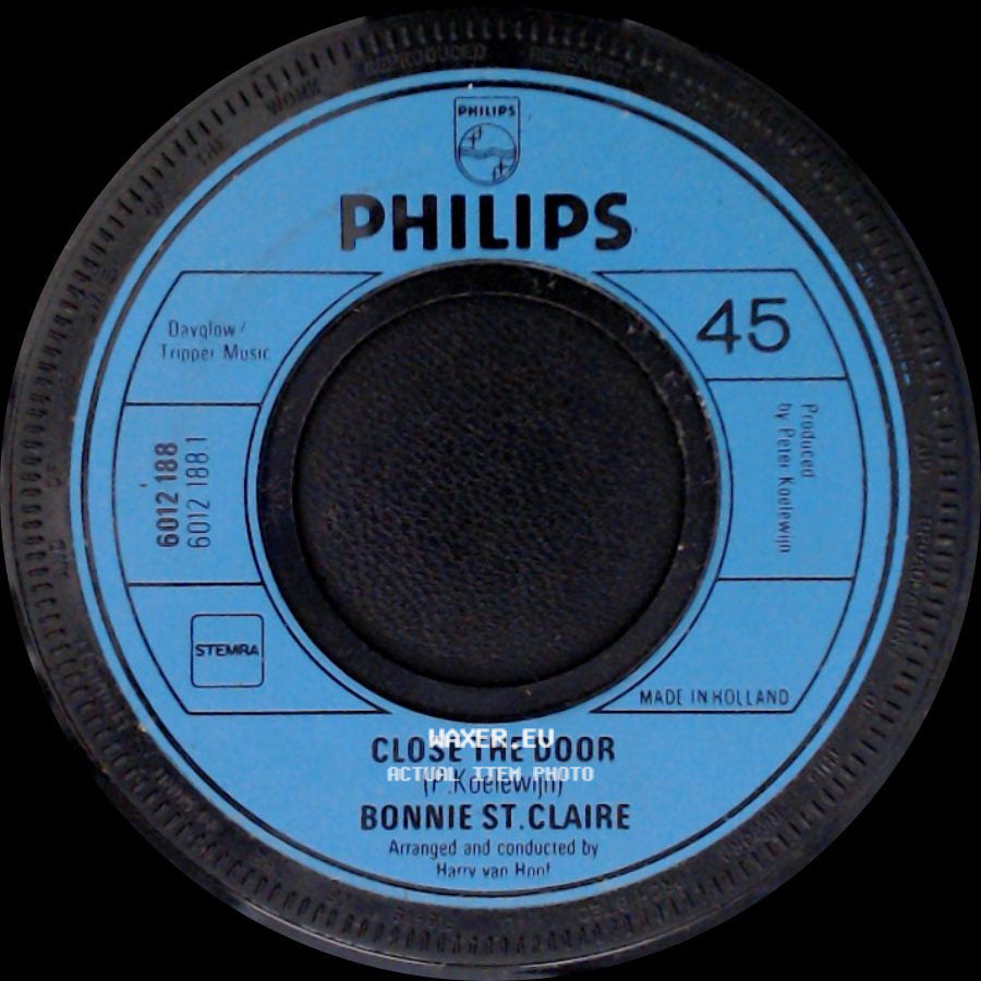 Bonnie St. Claire - Close The Door / Mañana Mañana side A