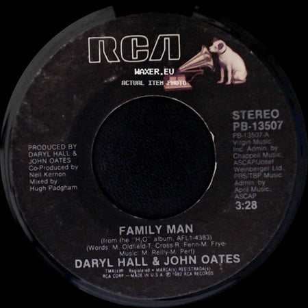 Daryl Hall & John Oates - Family Man / Open All Night side A