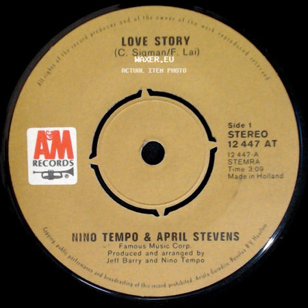Nino Tempo & April Stevens - Love Story / Hoochy Coochy-Wing Dang Doo side A