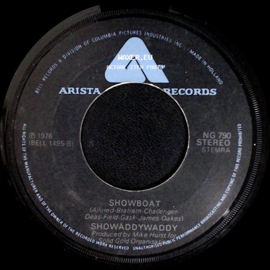 Showaddywaddy - Under The Moon Of Love / Showboat side B