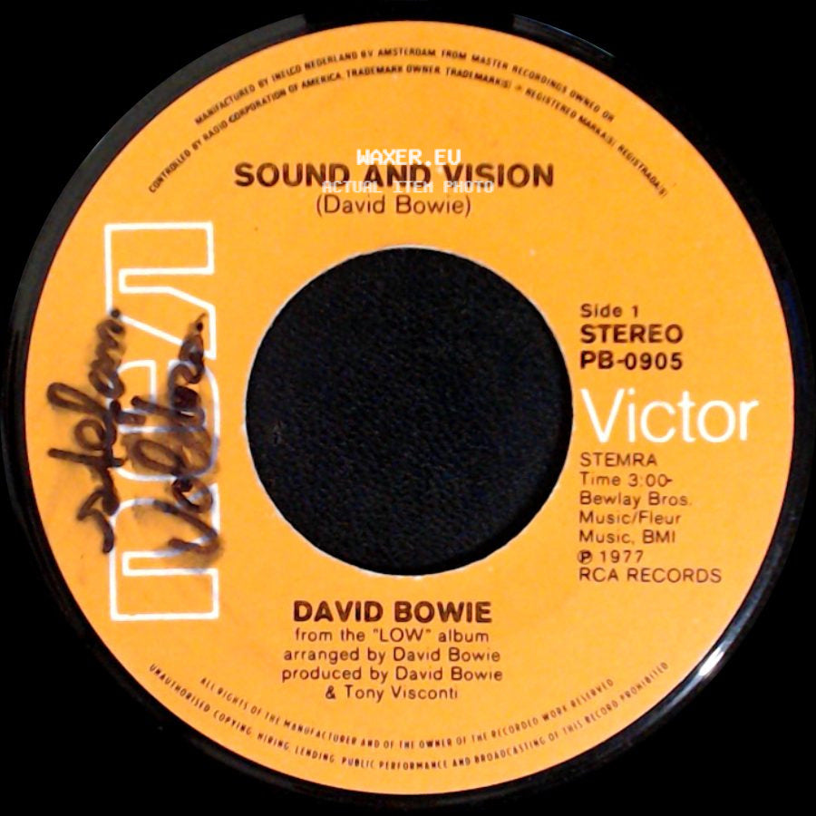 David Bowie - Sound And Vision / A New Career In A New Town side A