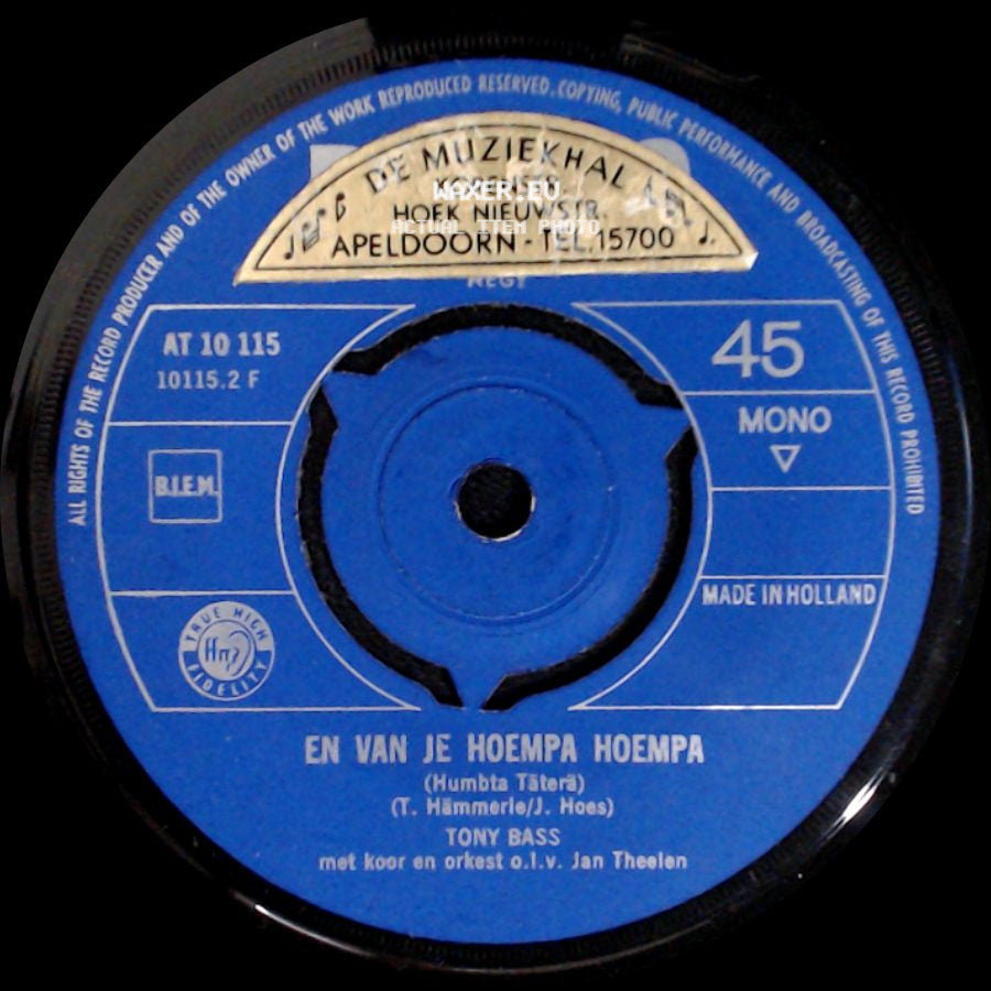 Tony Bass - En Van Je Hoempa Hoempa / Dat Is 't Einde side A