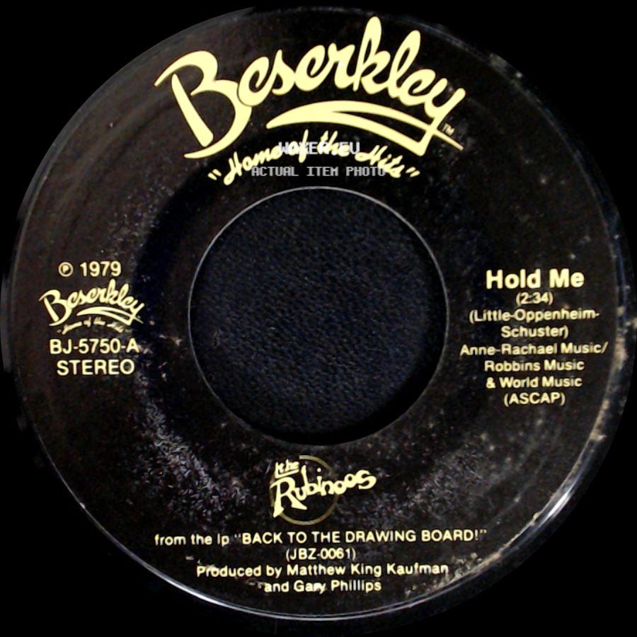 The Rubinoos - Lightning Love Affair / Hold Me side B
