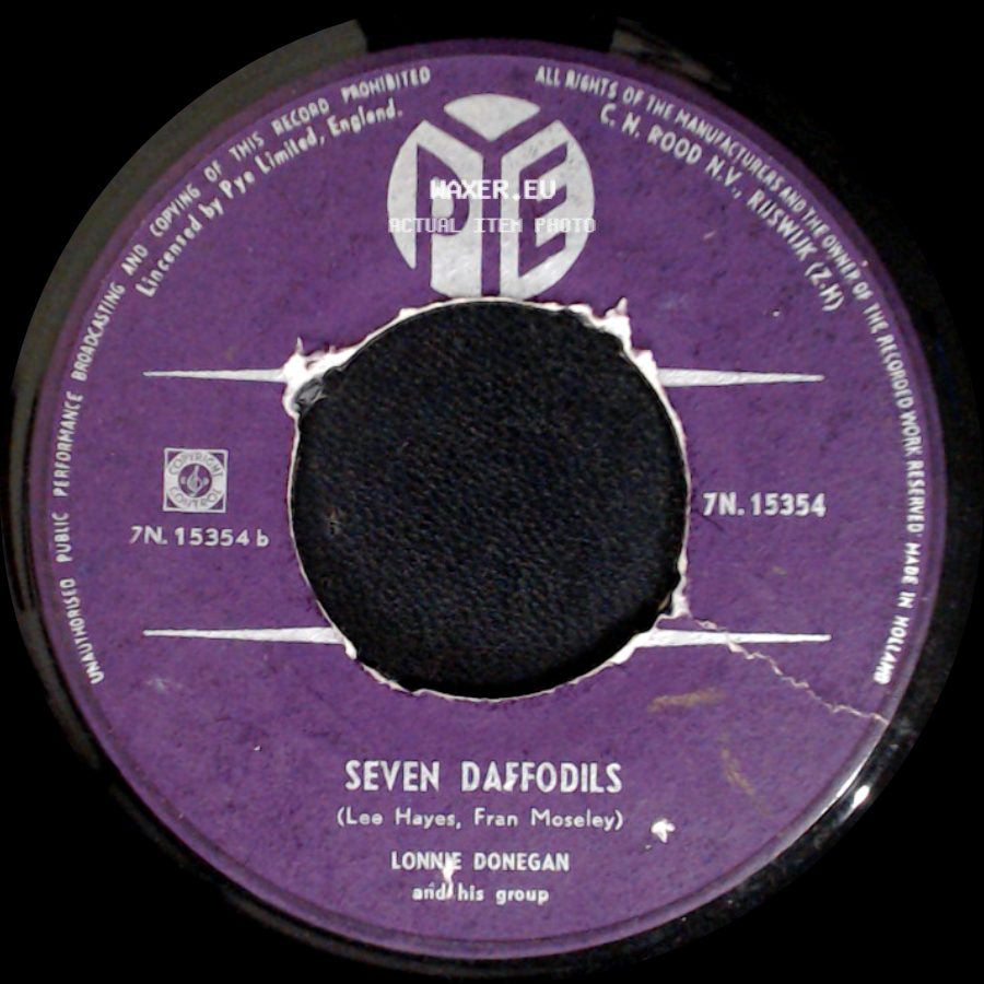 Lonnie Donegan And His Group - Have A Drink On Me / Seven Daffodils side B