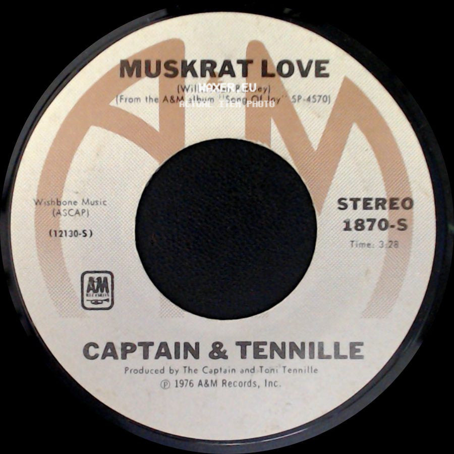 Captain & Tennille - Muskrat Love / Honey Come Love Me side A