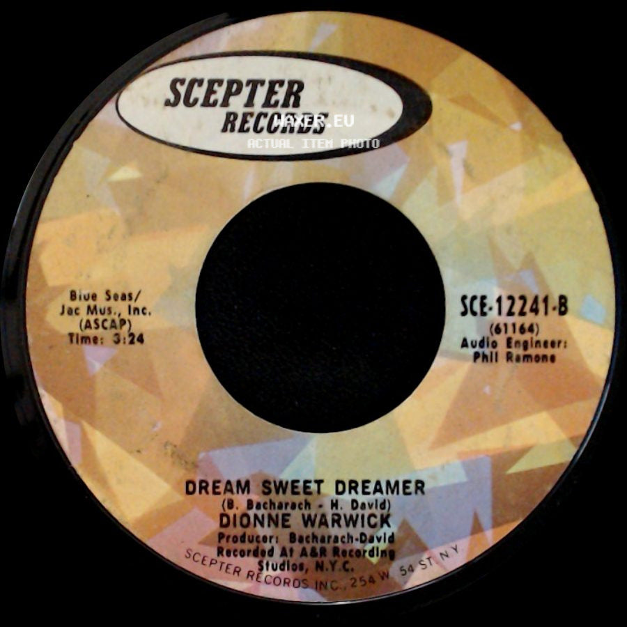 Dionne Warwick - This Girl's In Love With You / Dream Sweet Dreamer side B
