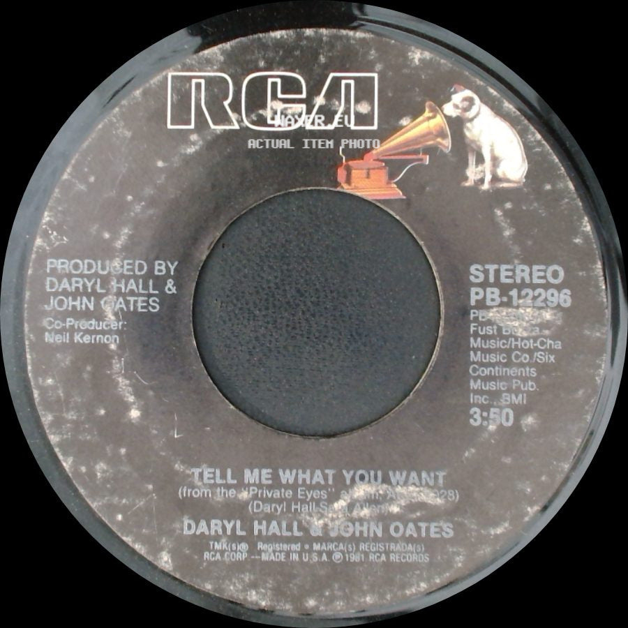 Daryl Hall & John Oates - Private Eyes / Tell Me What You Want side B