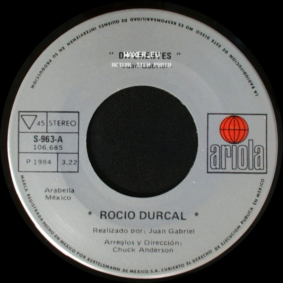 Rocio Durcal - De Serenata / Diferentes side B
