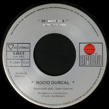 Rocio Durcal - Diferentes / De Serenata side B