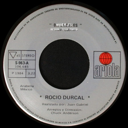 Rocio Durcal - Diferentes / De Serenata side A