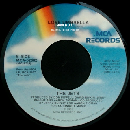 The Jets - Curiosity / Love Umbrella side B