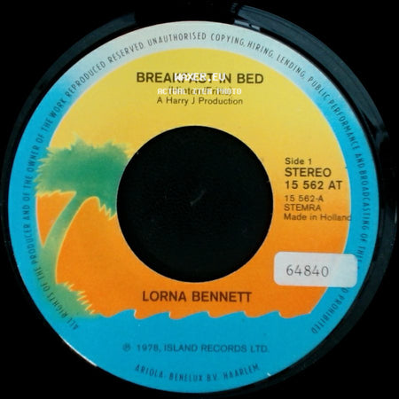 Lorna Bennett - Breakfast In Bed / I Love Every Little Thing About You side A